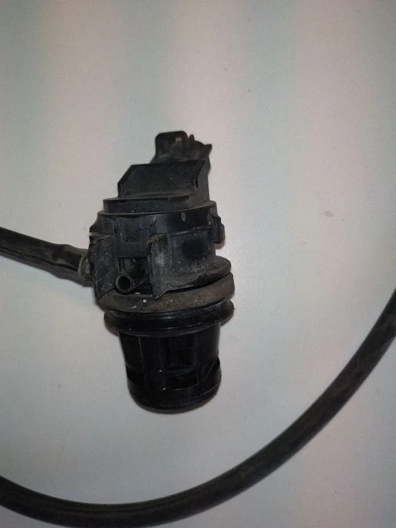 Windscreen/windshield washer pump 8533071010