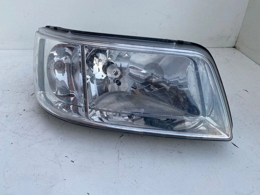Headlight/headlamp – Volkswagen Transporter - Caravelle T4 (1991-2003)