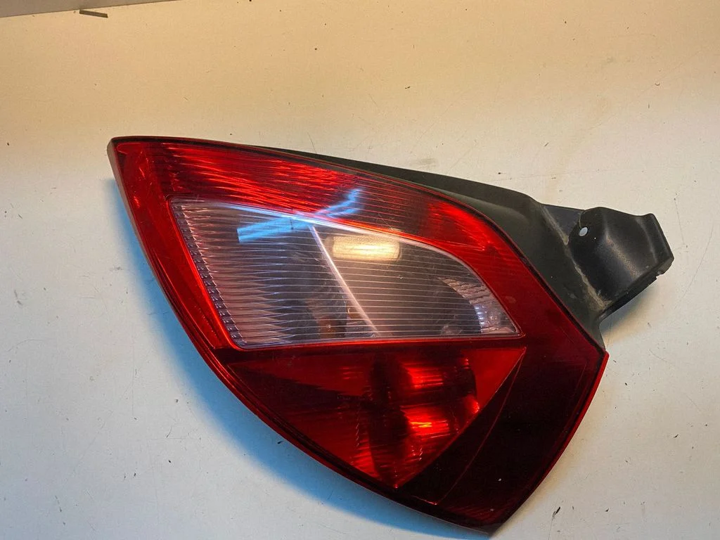 Rear/tail lights – Renault Megane II (2002-2005)