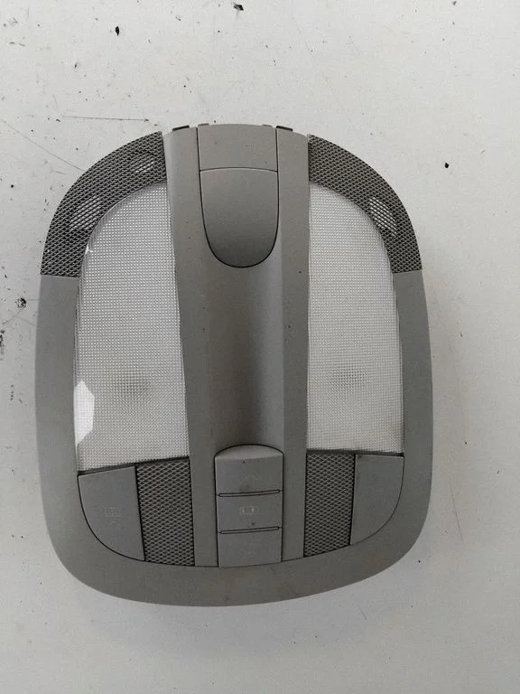 Front seat light A1648201323