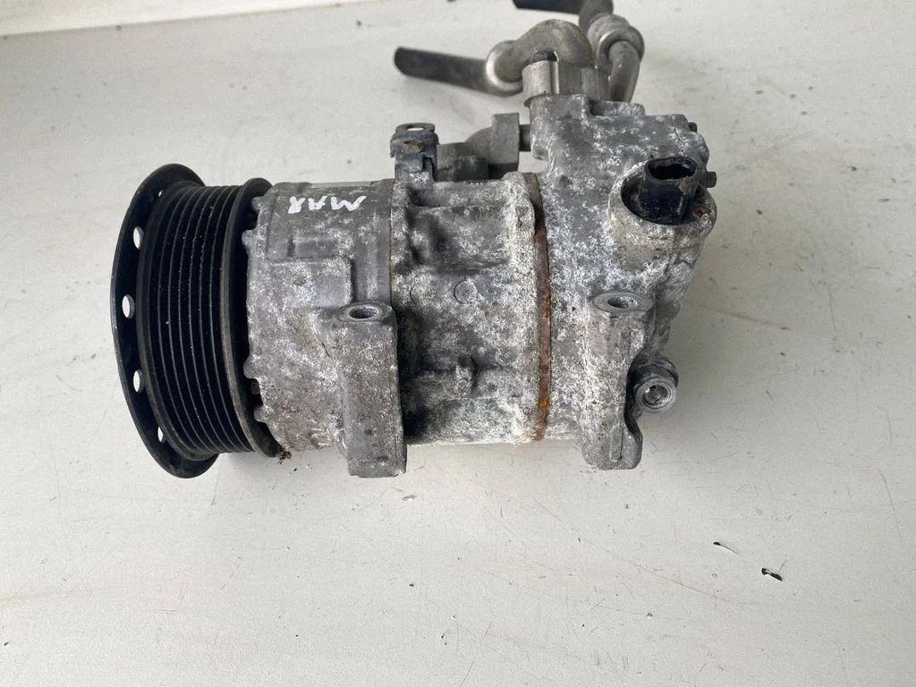 Air conditioning (A/C) compressor (pump) – Toyota Avensis T270 (2009-2012)