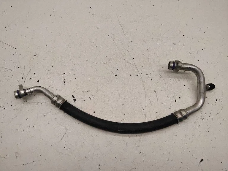 Air conditioning (A/C) pipe/hose 924803NL0B
