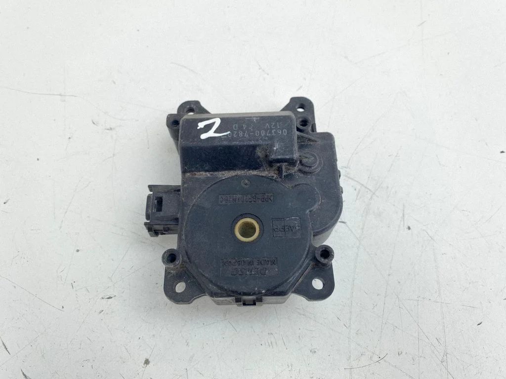 Õhuklapi mootor / ajam – Toyota Avensis T220 (2000-2003)