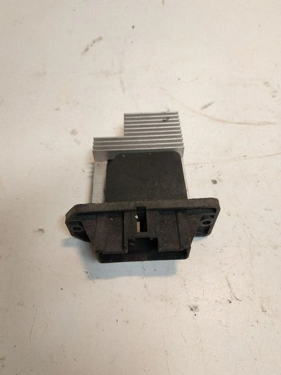 Heater blower motor/fan resistor 4993002090