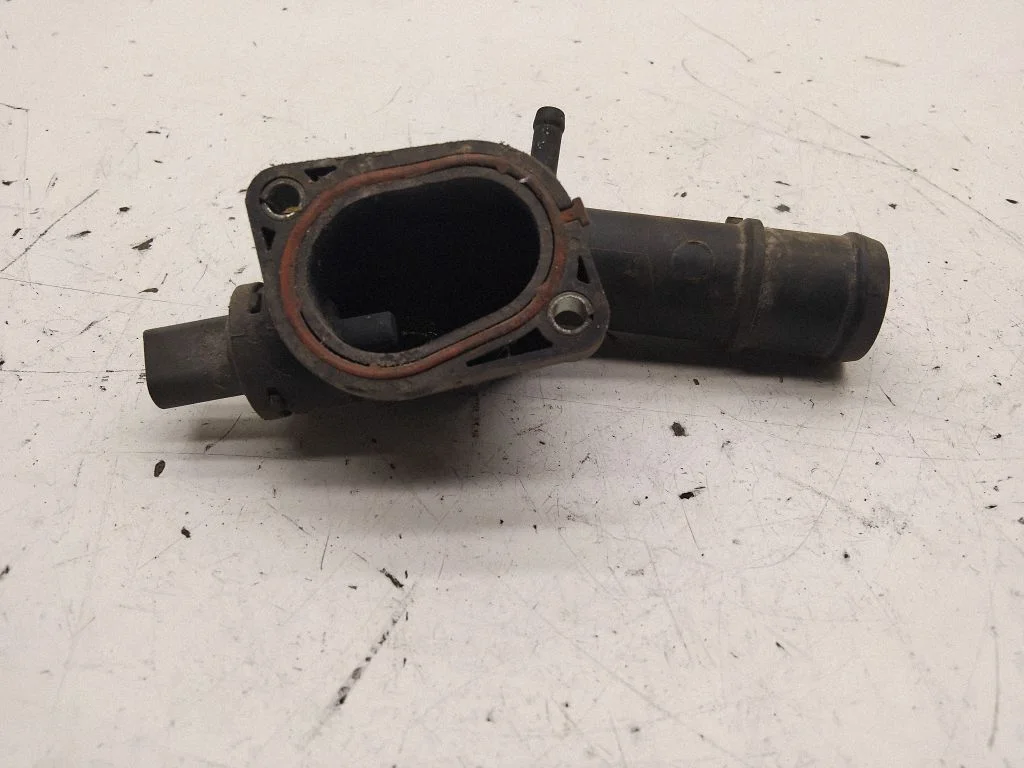 Termostaat / termostaadi korpus – Audi Q5 SQ5 8R (2008-2017)