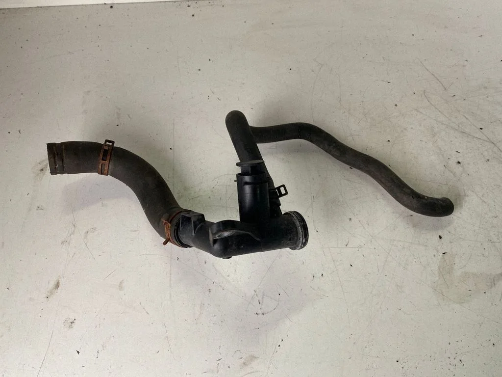 Engine coolant pipe/hose – Ford Focus (2010-2017)