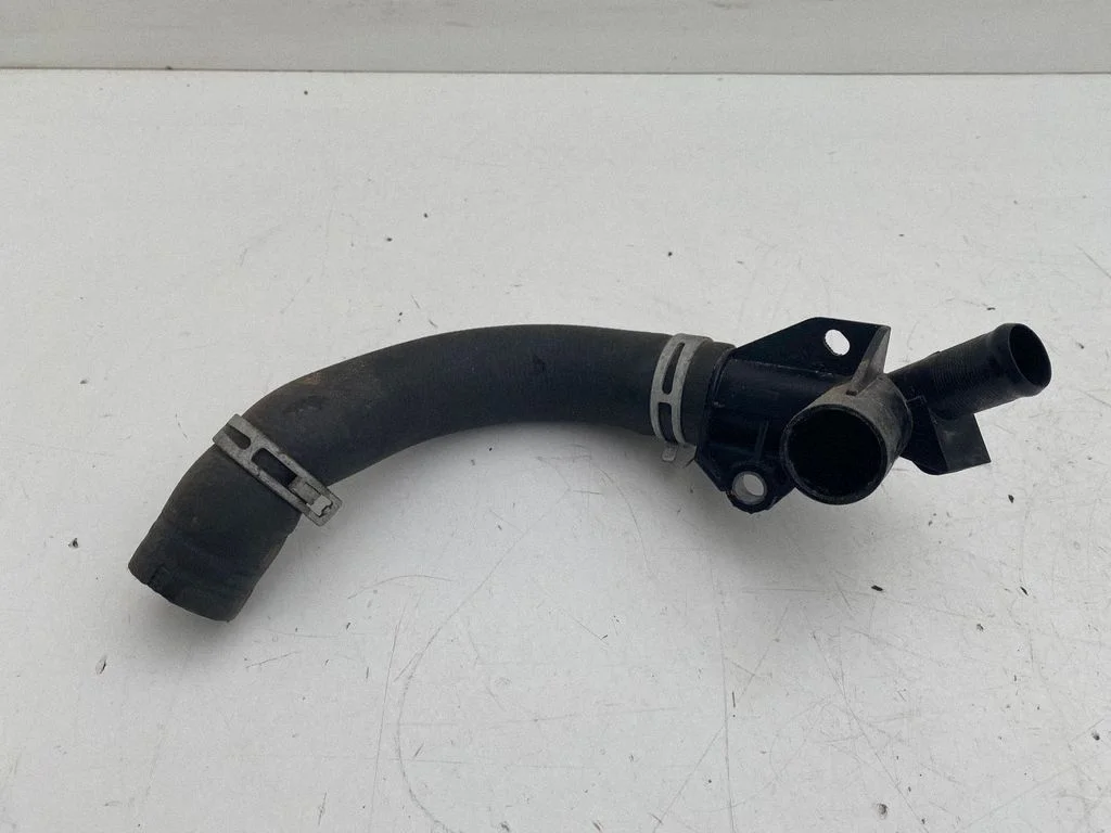 Engine coolant pipe/hose – Volvo V40 (2012-2019)
