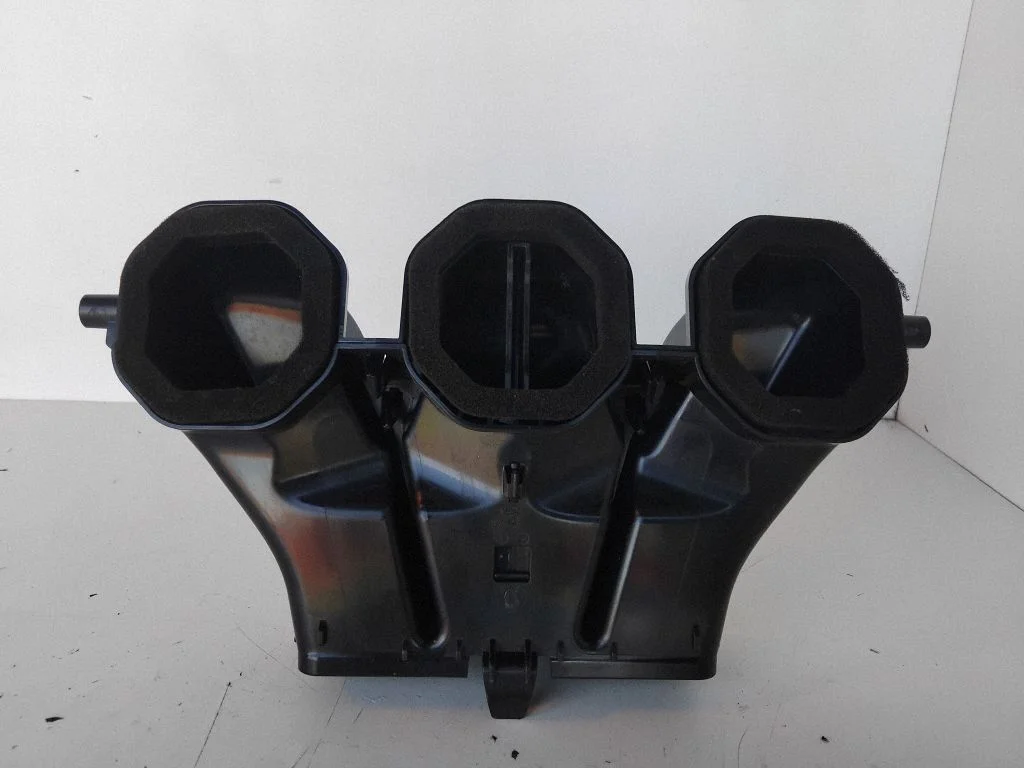 Salona gaisa kanāls (-i) A2058309001
