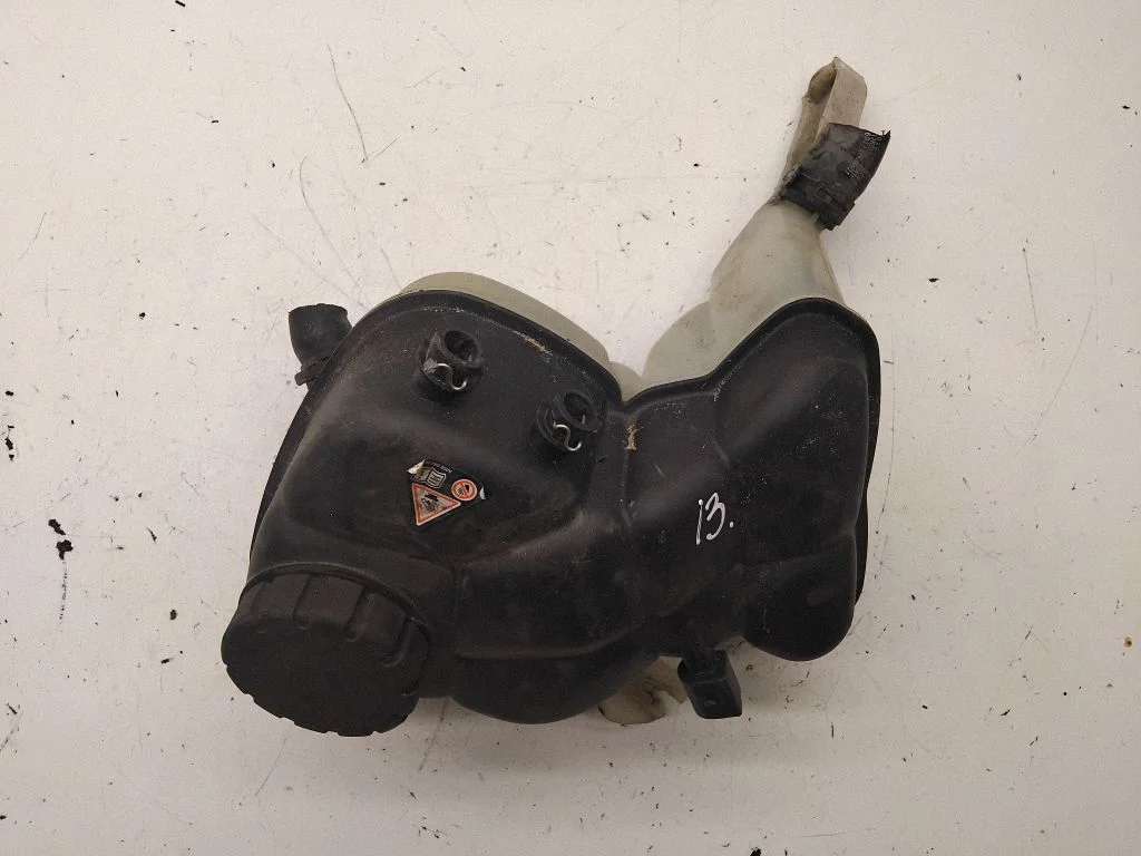 Coolant expansion tank/reservoir 2215000449