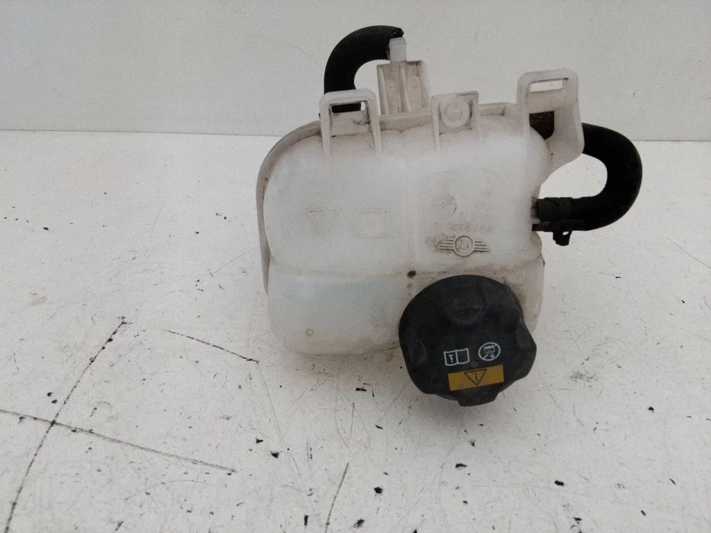 Coolant expansion tank/reservoir – Mini Cooper Countryman R60 (2011-2016)
