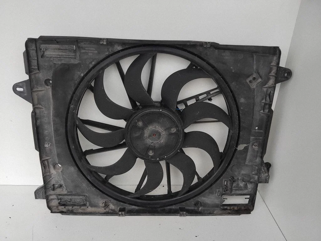 Elektriline radiaatori jahutusventilaator – Ford Kuga III (2020-)