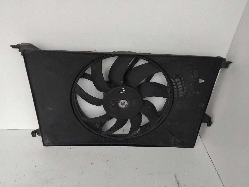 Elektriskais radiatora ventilators AD1022870704R