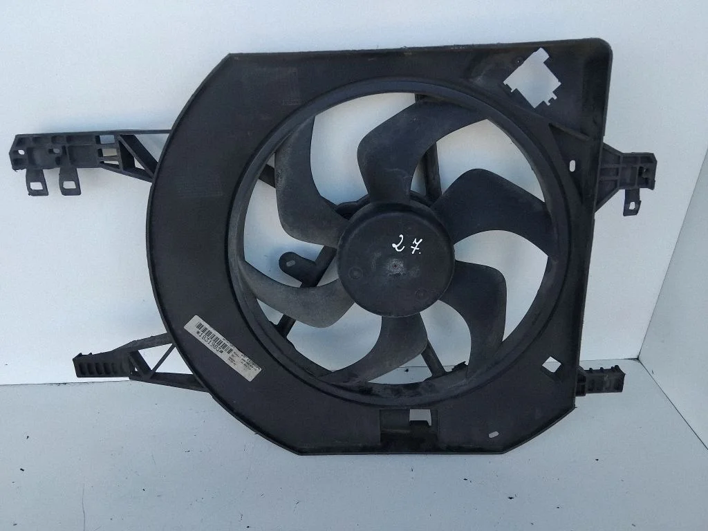 Electric radiator cooling fan – Opel Vivaro (2001-2014)