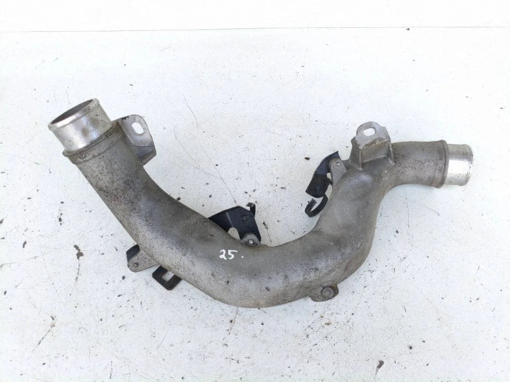 Intercooler hose/pipe GDB1B11