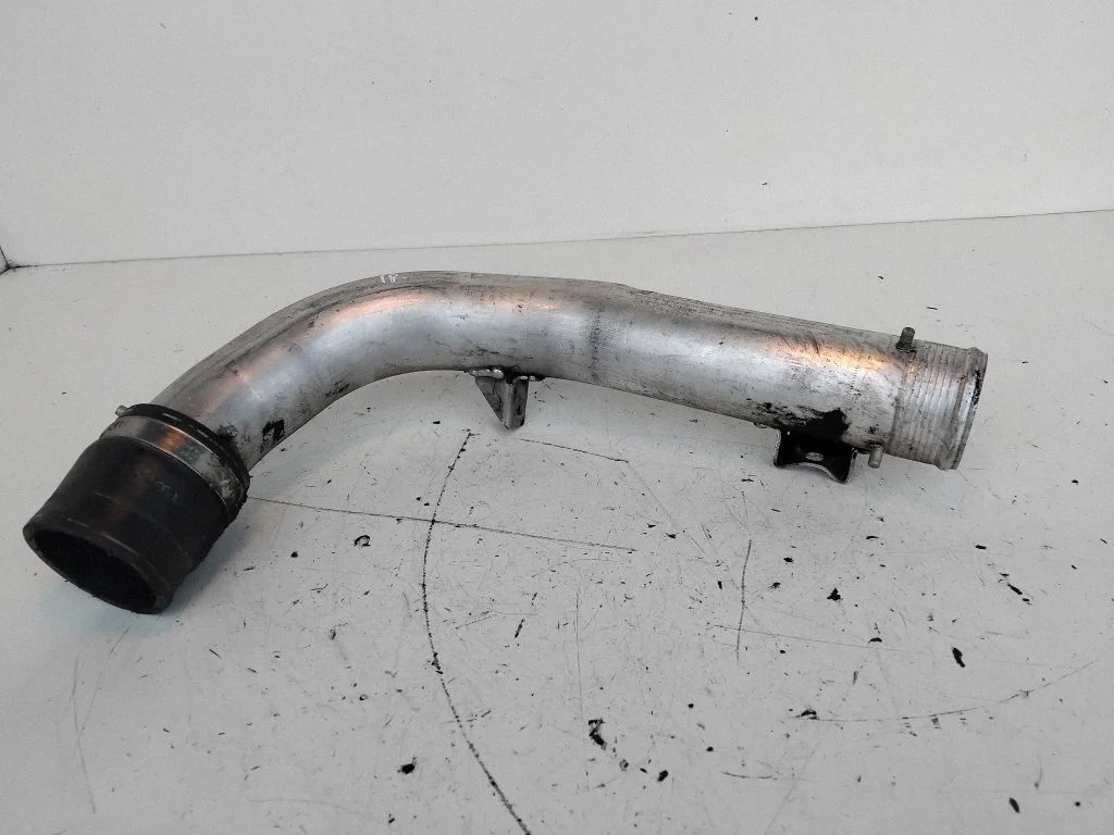 Wąż / rura intercoolera 059145731