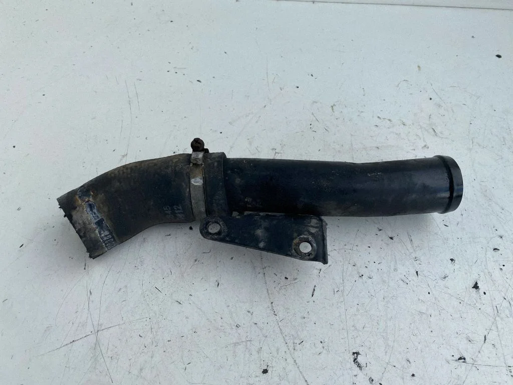 Intercooler hose/pipe