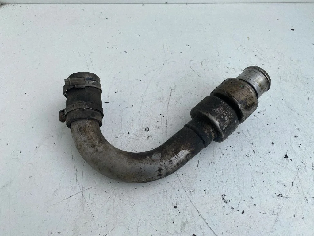Intercooler hose/pipe