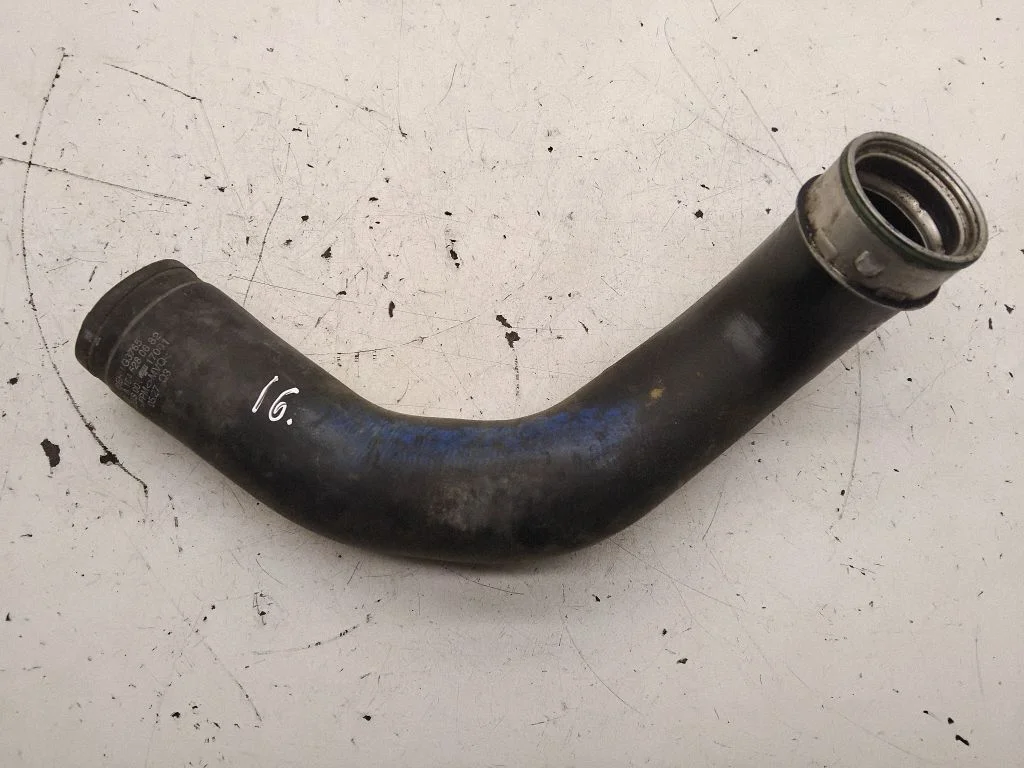 Intercooler hose/pipe A1645280682