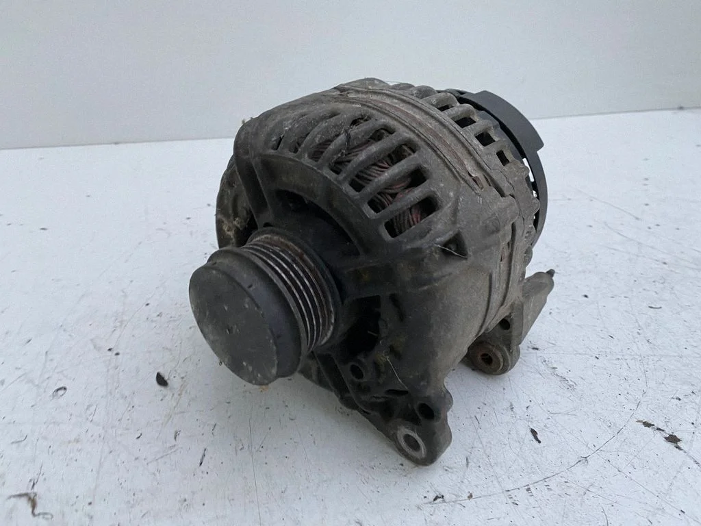 Ģenerators 028903029D