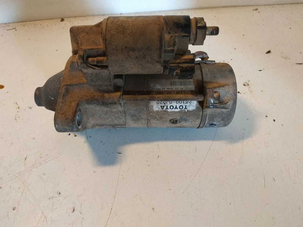 Starter motor 281000J020