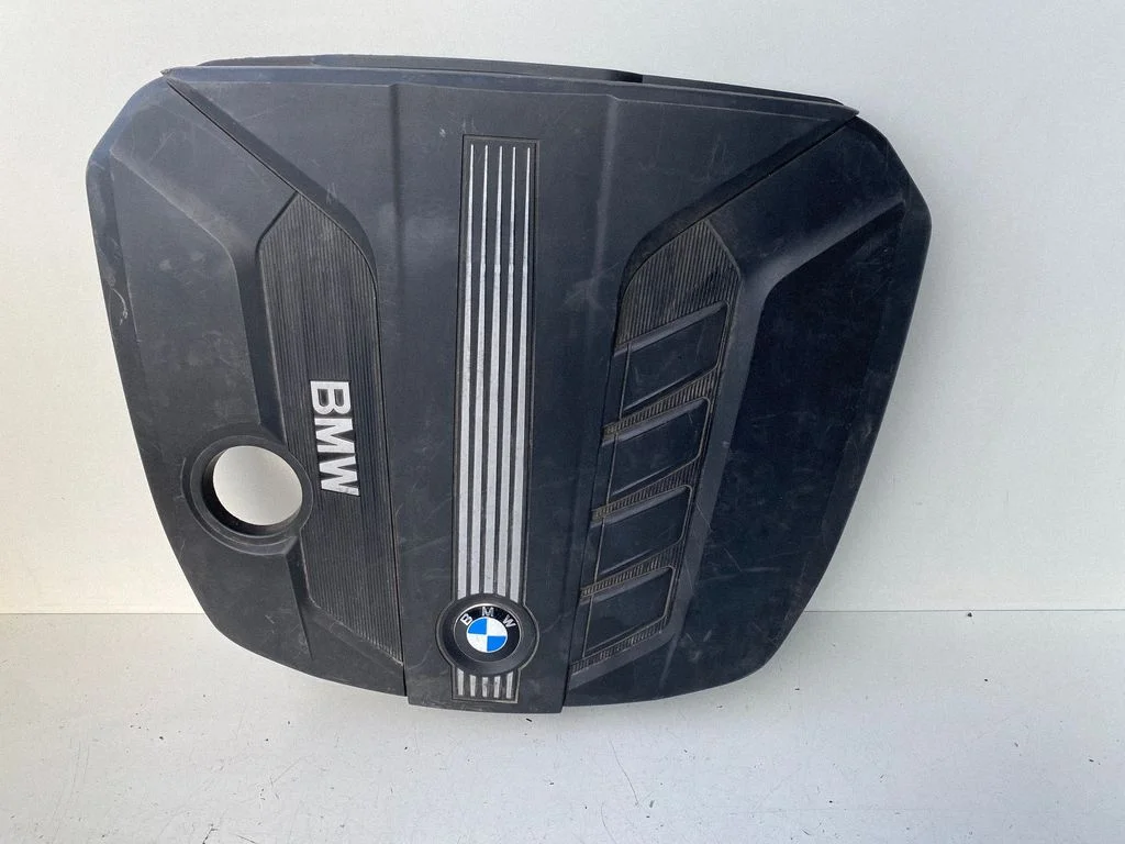 Dzinēja pārsegs (apdare) – BMW 5. sērija F10 F11 (2009-2016)