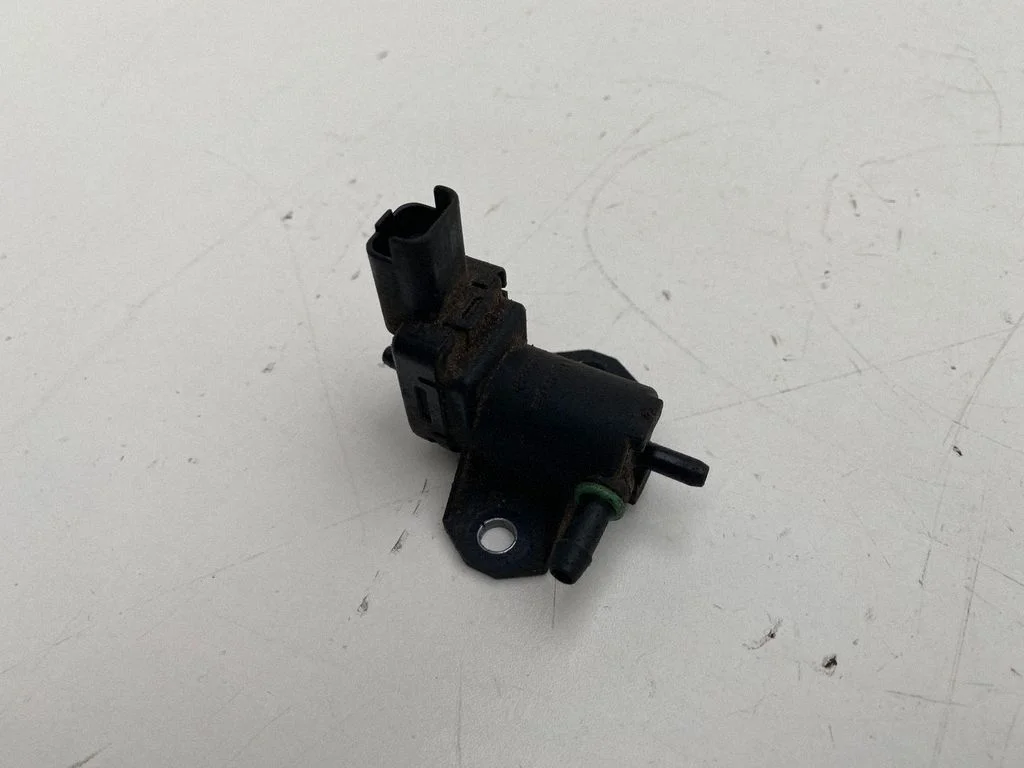 Zawór elektromagnetyczny turbo – Volvo V40 (2012-2019)