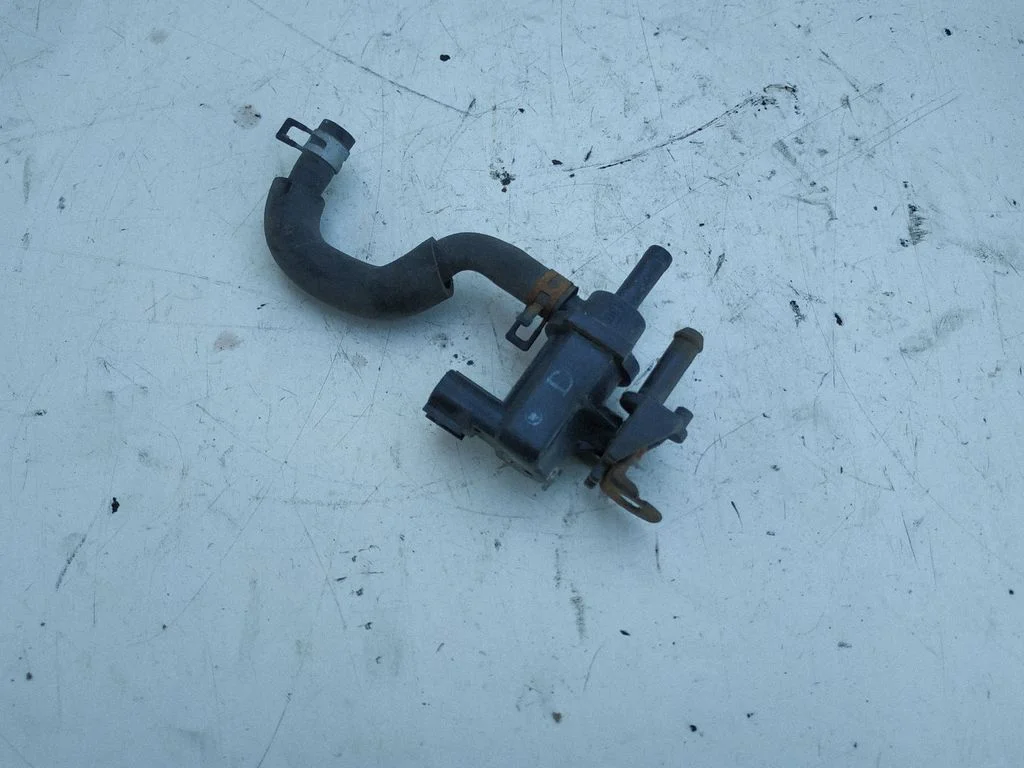 Turbo solenoid valve – Toyota Avensis T250 (2003-2006)