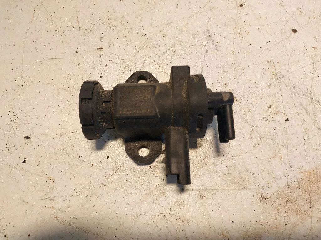 Turbo solenoid valve 9636704380