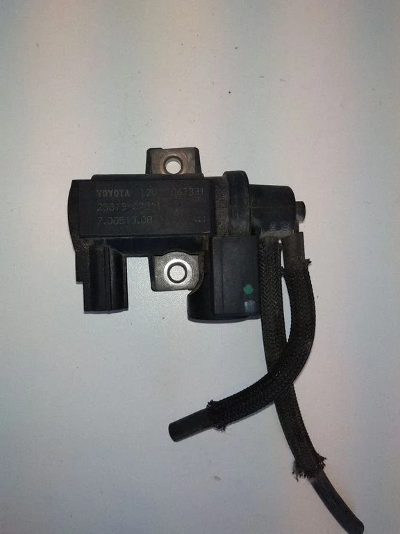 Turbo solenoid valve 258190R011