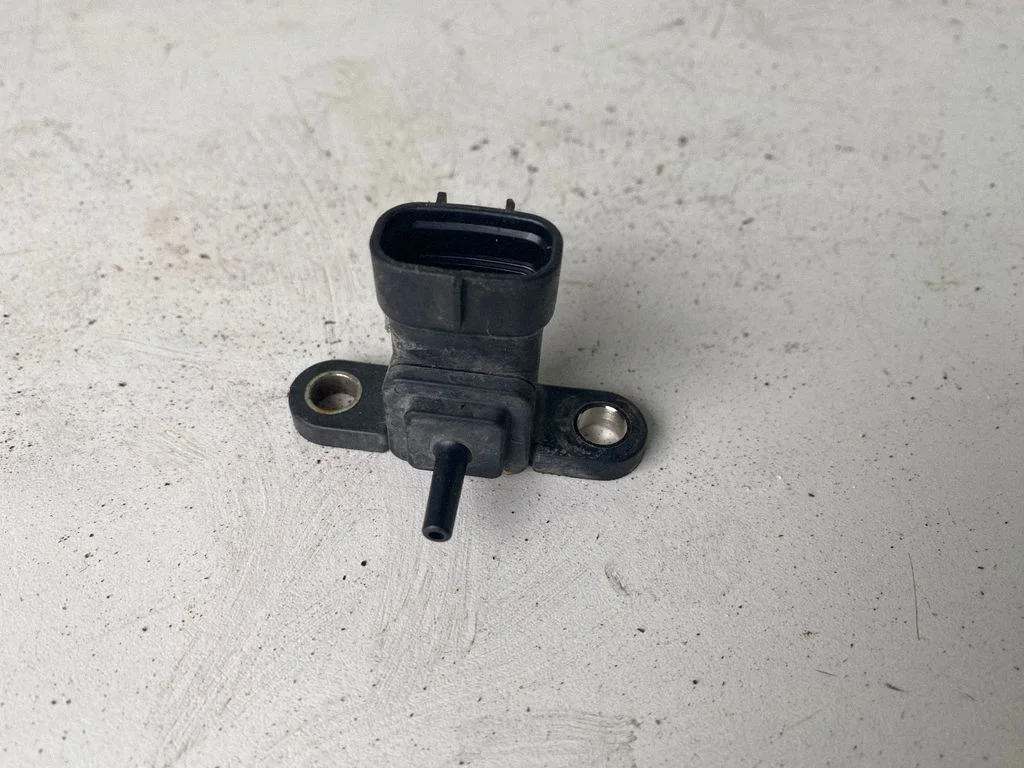 Air pressure sensor – Toyota Avensis T270 (2009-2012)