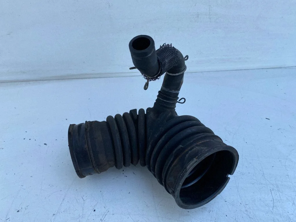 Rura dolotowa turbosprężarki – Toyota RAV 4 (XA30) (2006-2016)