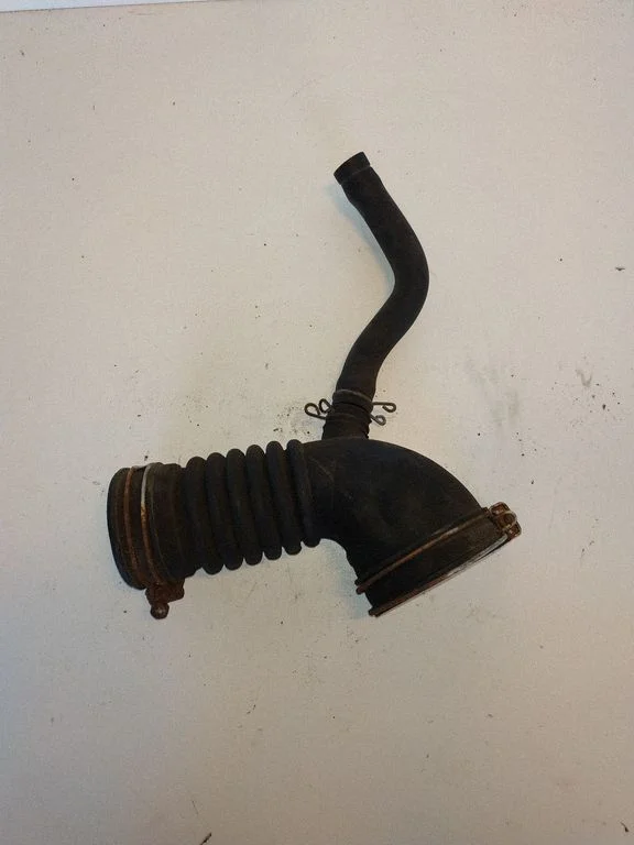 Turbo õhu sisselasketoru/ -voolik – Lexus IS 220D-250-350 (2006-2013)
