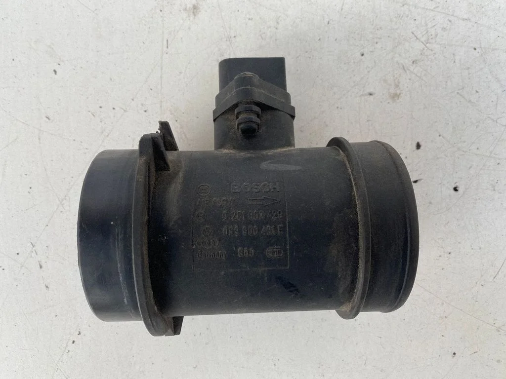 Õhumassimõõtur 059906461E