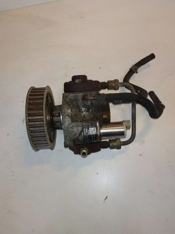 Fuel injection high pressure pump 221000G010