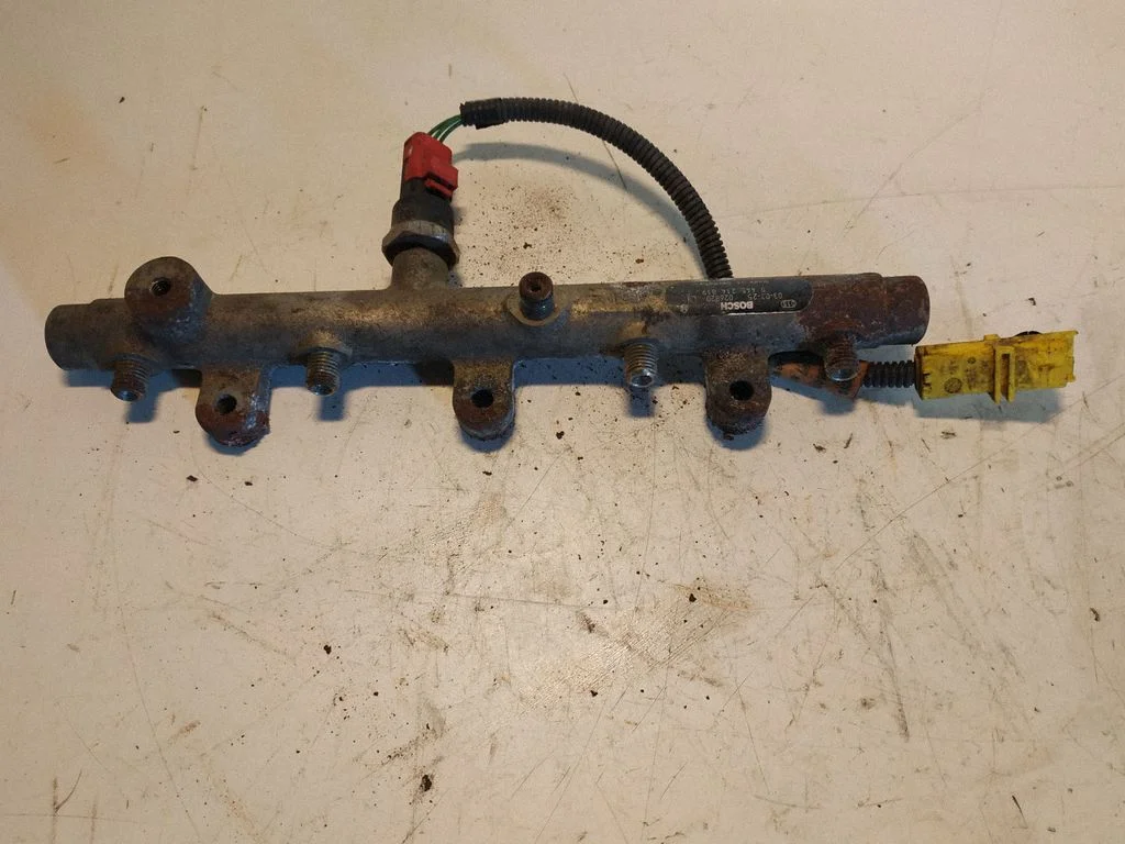 Fuel main line pipe 0445214019