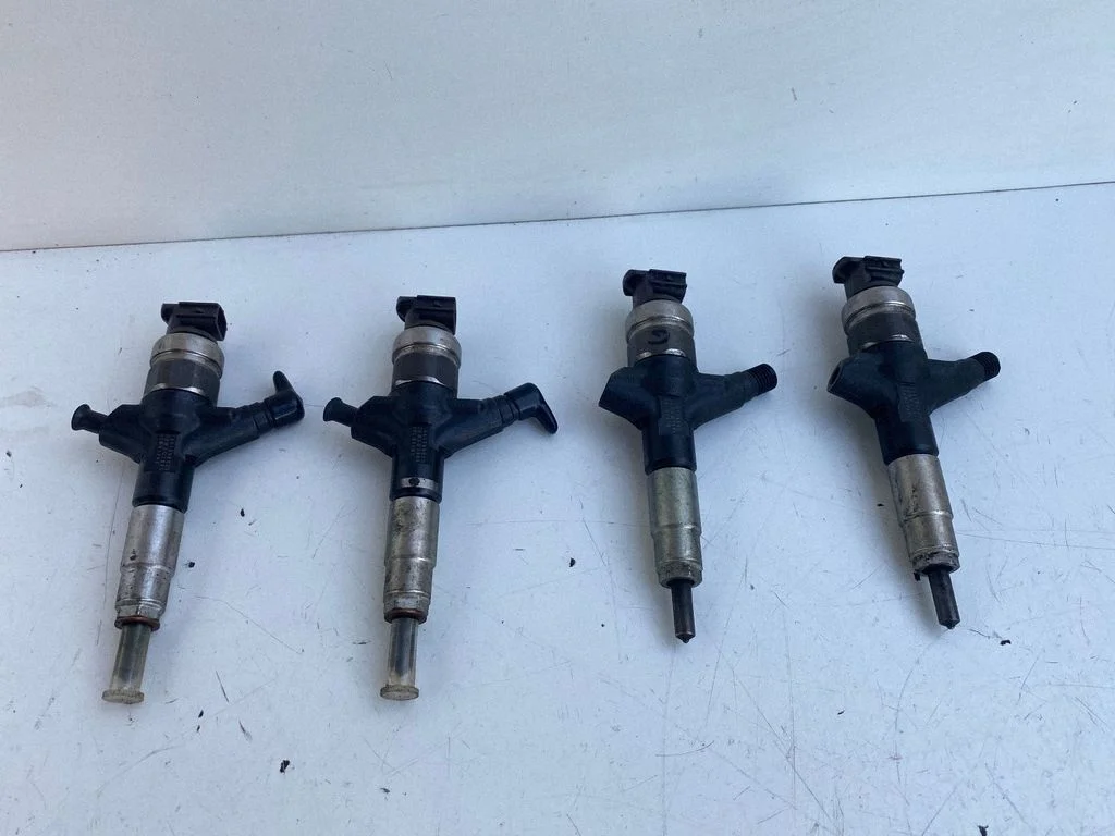 Pihustite (düüside) komplekt – Subaru Legacy (2007-2009)