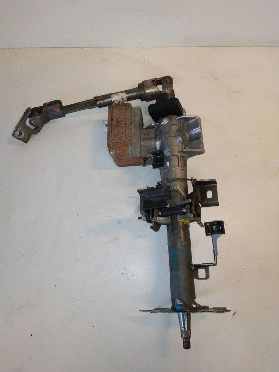 Steering wheel axle 899980F01