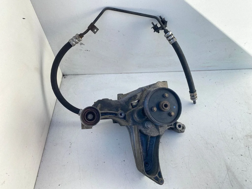 Power steering pump 7700417308