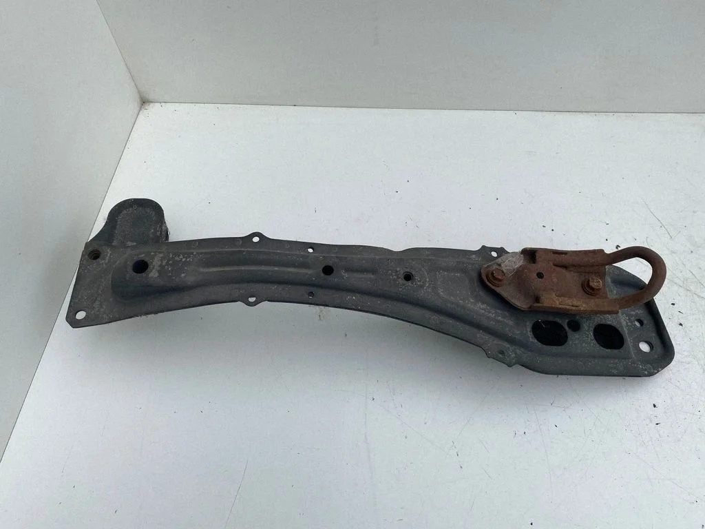 Front subframe R227
