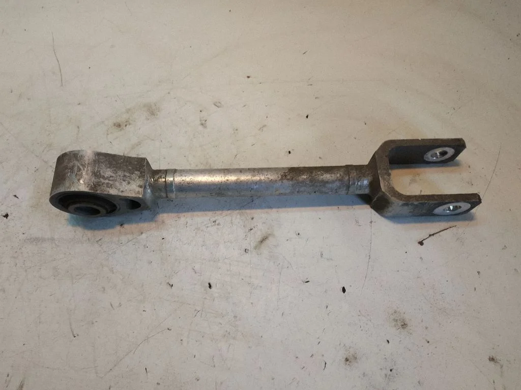 Rear upper control arm/wishbone NOCODE