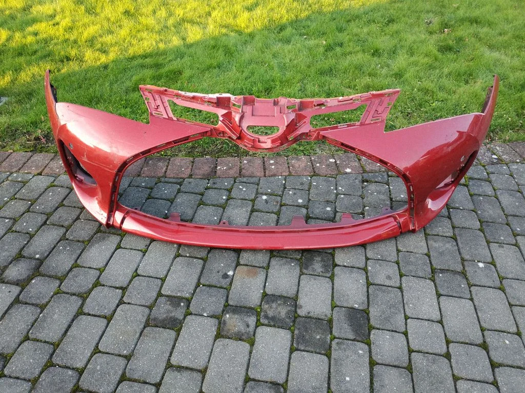 Zderzak przedni 521190D660