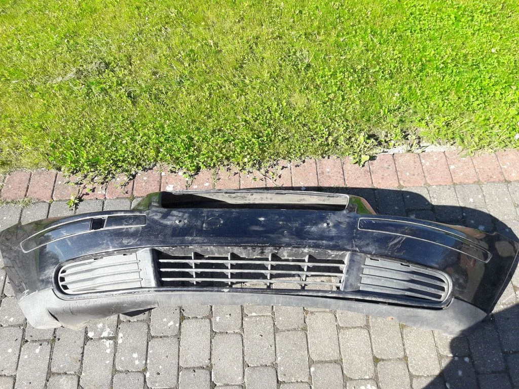 Priekšējais bamperis 30655896
