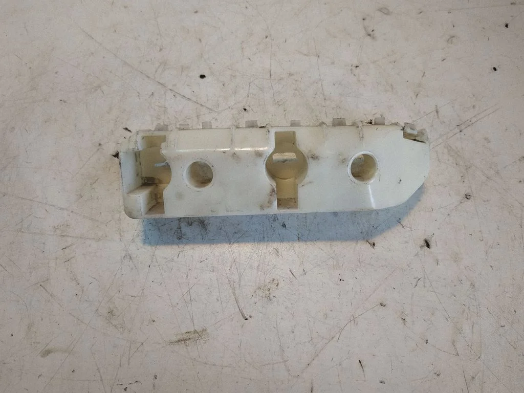 Front bumper mounting bracket NOCODE