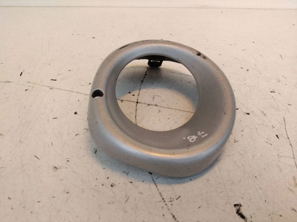 Miglas lukturu apdare/reste 6400D572