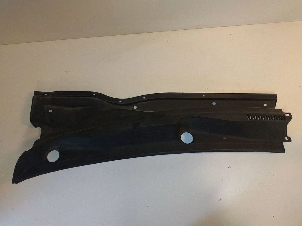 Wiper trim 557820F010