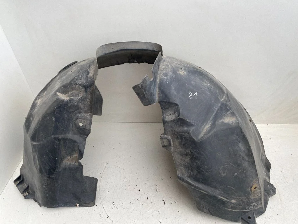 Priekšējais riteņa arkas dubļusargs 6M21A16114A