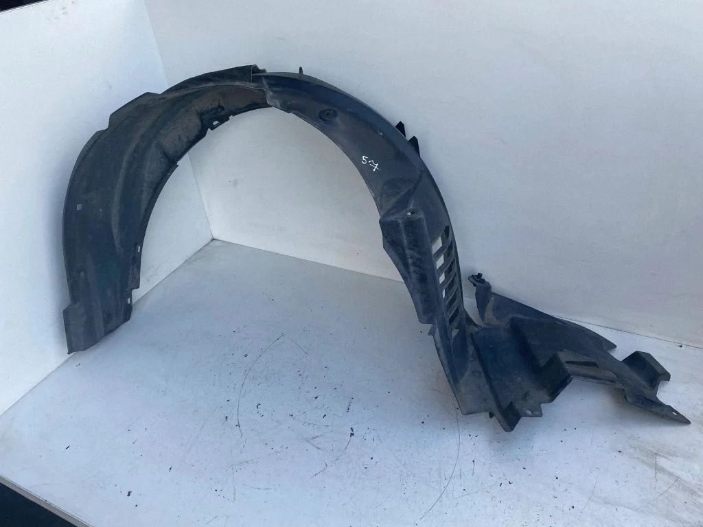 Front wheel arch liner splash guards 538760F011