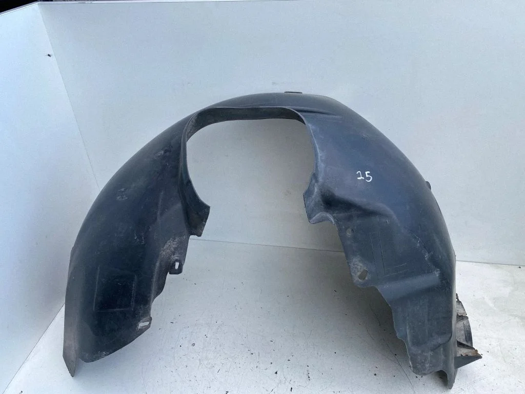 Front wheel arch liner splash guards 4M5116115AB