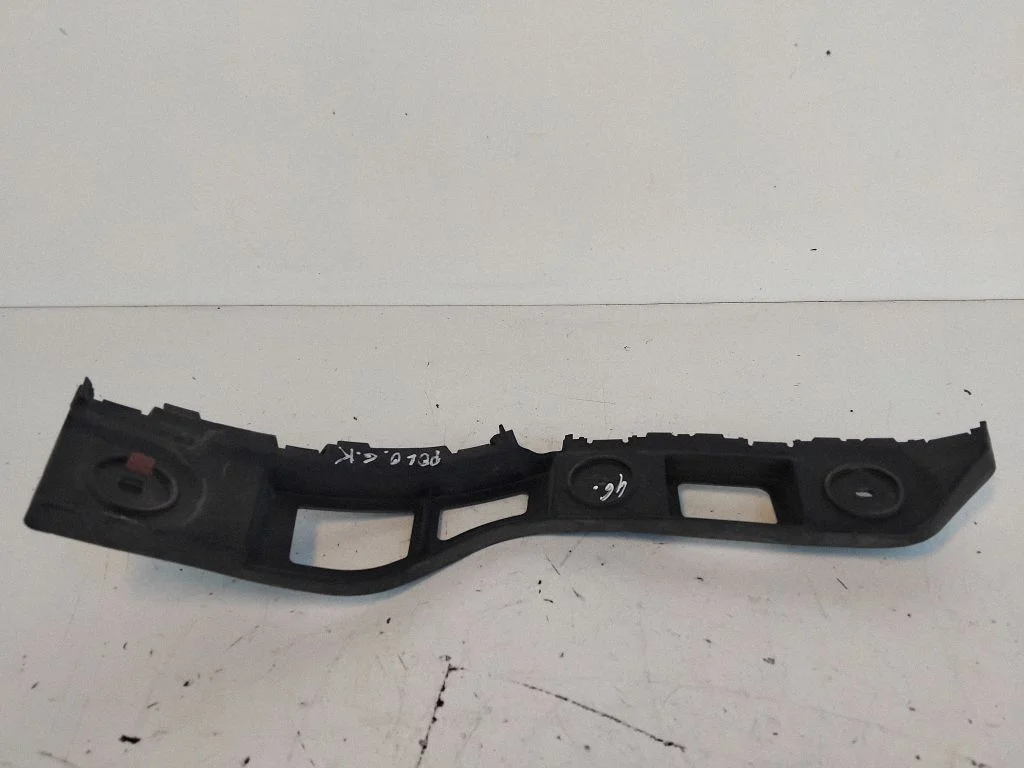 Aizmugurējā bufera turētājs 6R6807393A