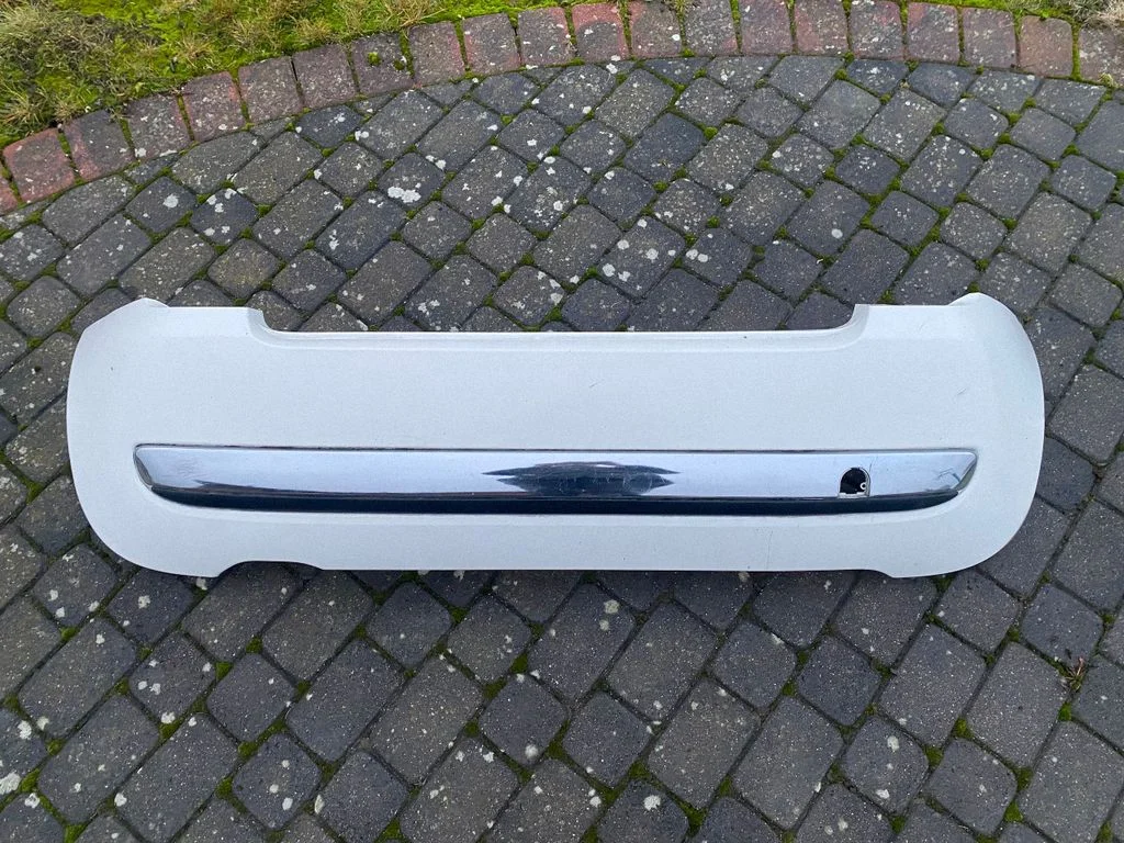 Tagumine kaitseraud 735425627 – Fiat 500 (2007-)